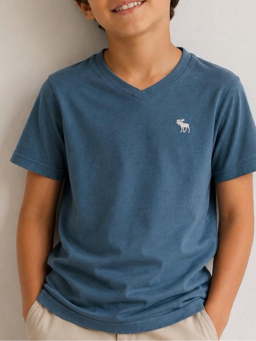 Abercrombie Kids V-Neck Tee XL/16 Blue